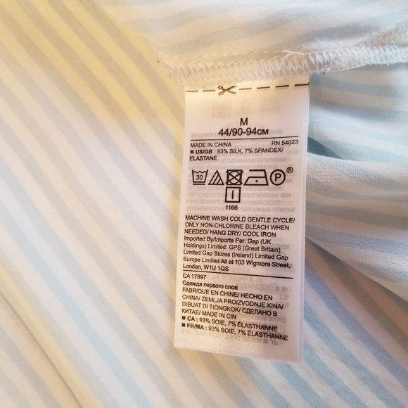 Banana Republic Striped Sleeveless Silk Shirt - Picture 2 of 6